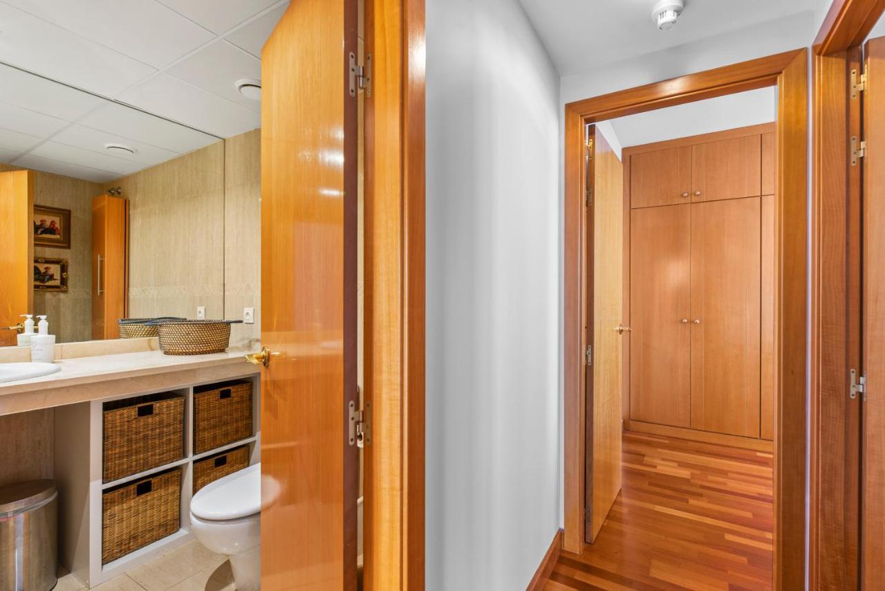 Luxury Flat In Skyscraper Lägenhet Santa Cruz de Tenerife Exteriör bild